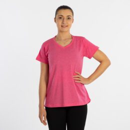 CAMISETA SOFTEE FIT COLORS CUELLO UVE MUJER