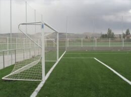 EURON - PORTERÍA DE ALUMINIO FÚTBOL 7 EMPOTRADA CON ARQUILLOS SUPERIORES- EFPA002