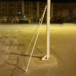 JUEGO 2 TIRANTES CANASTAS PARA ATORNILLAR AL SUELO