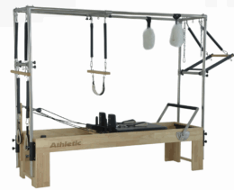 PILATES - REFORMER WITH FULL TRAPEZE