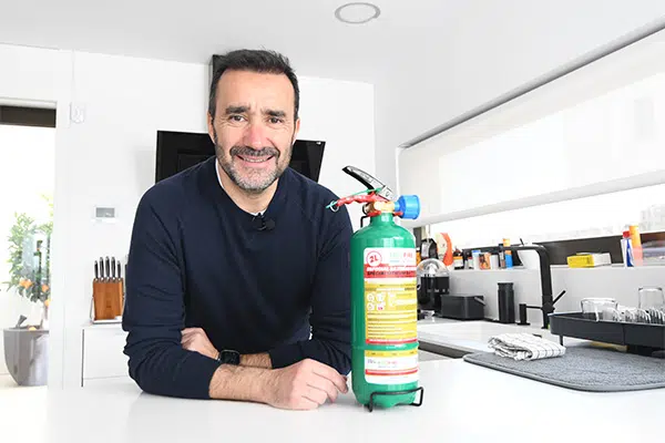 ECOFIRE® - Extintor de incendios Green 2L. + Soporte - Imagen 9