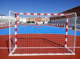 JGO PORTERÍAS F.SALA/BALONMANO METÁLICAS TRASLADABLES 80X80MM CON BASE 80X40MM - Imagen 3